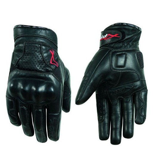 ATTACK / NEGRO